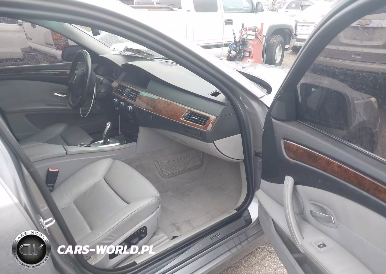 2008 BMW 535I VIN:WBANW13538CZ71132 - 5