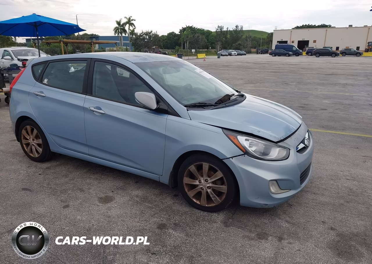 2013 Hyundai Accent Se – zdjęcie 1 z 14