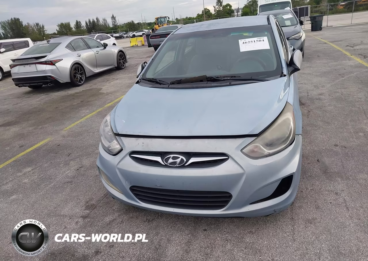 2013 Hyundai Accent Se VIN:KMHCU5AE0DU097574 - 14