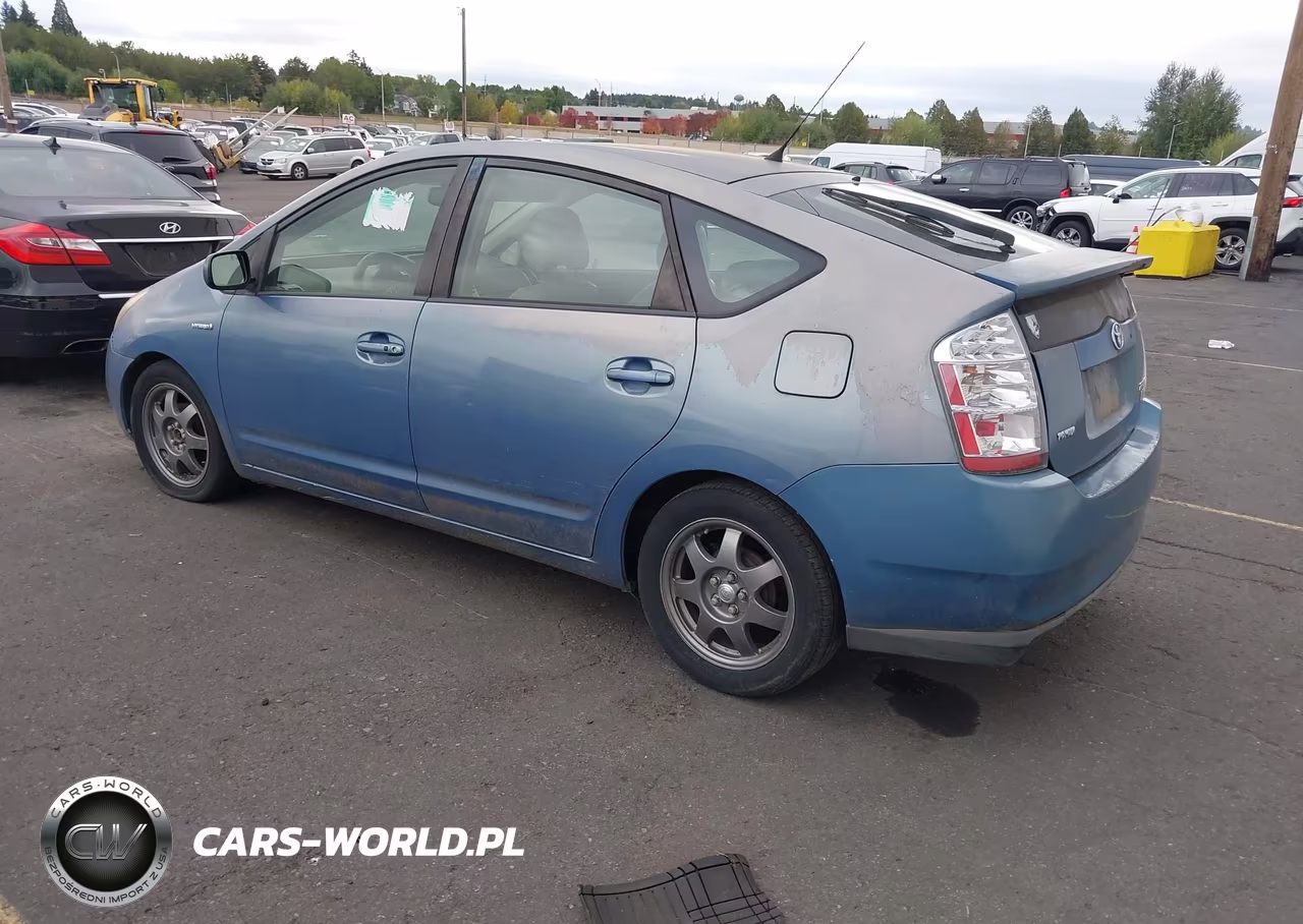 2007 Toyota Prius Touring VIN:JTDKB20U277548634 - 3