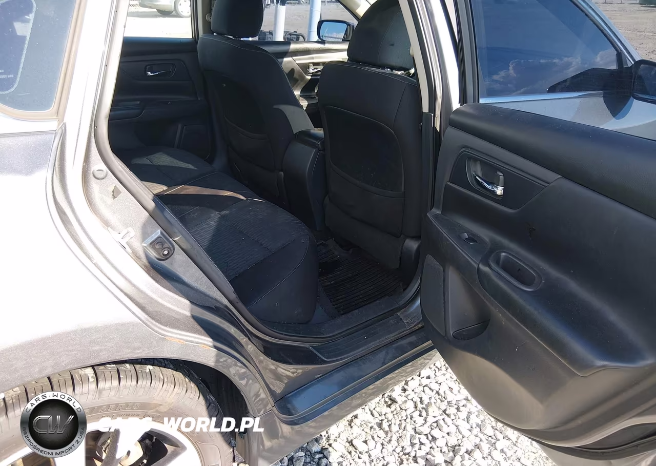 2017 Nissan Altima 2.5 S VIN:1N4AL3AP8HN346357 - 8