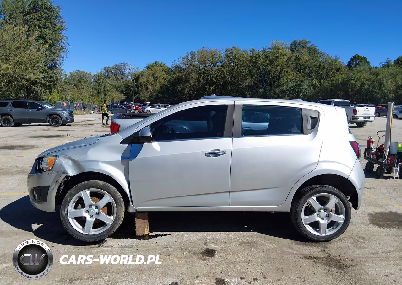 2015 Chevrolet Sonic Ltz Auto VIN:1G1JE6SB0F4146660 - 14