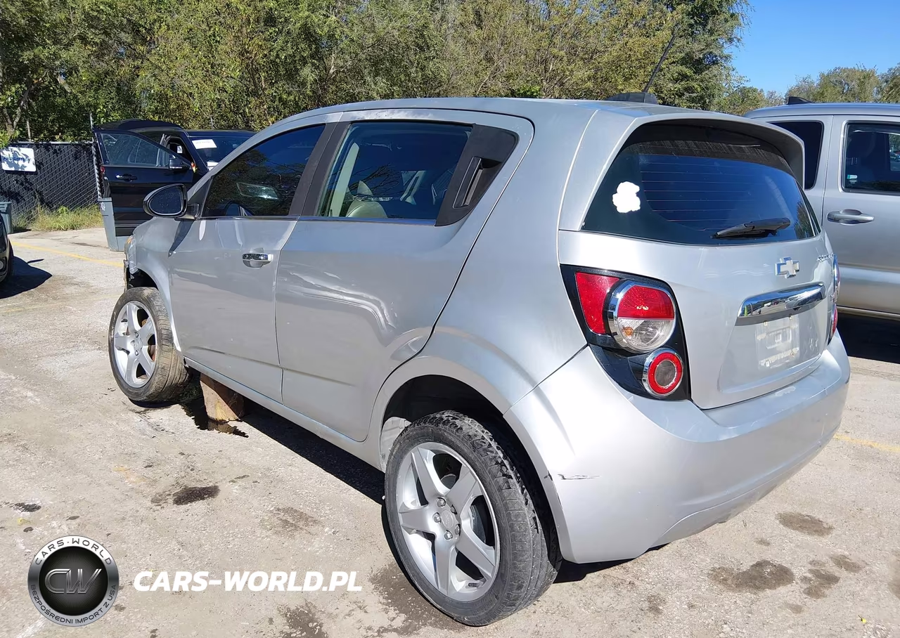 2015 Chevrolet Sonic Ltz Auto VIN:1G1JE6SB0F4146660 - 3