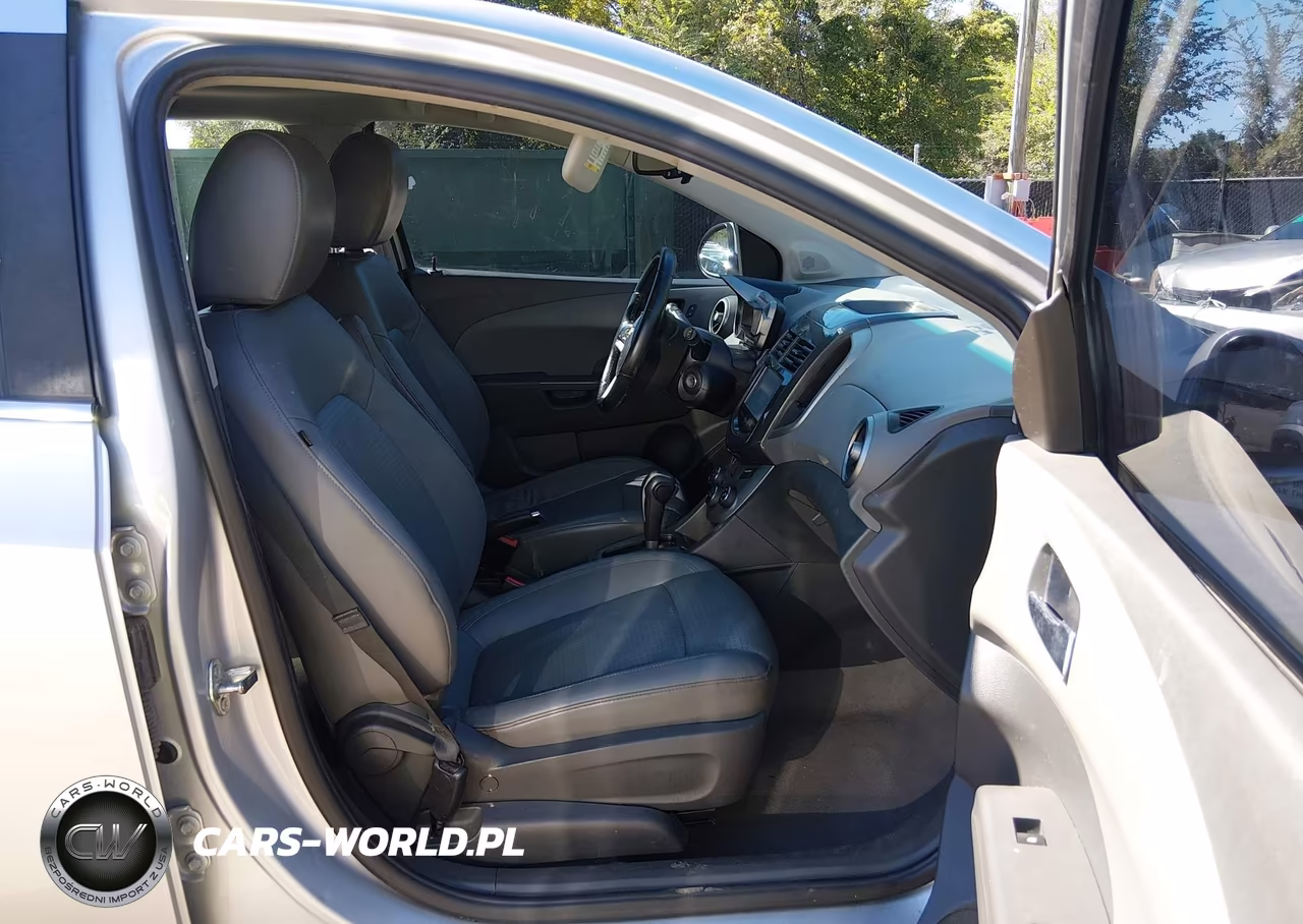 2015 Chevrolet Sonic Ltz Auto VIN:1G1JE6SB0F4146660 - 5