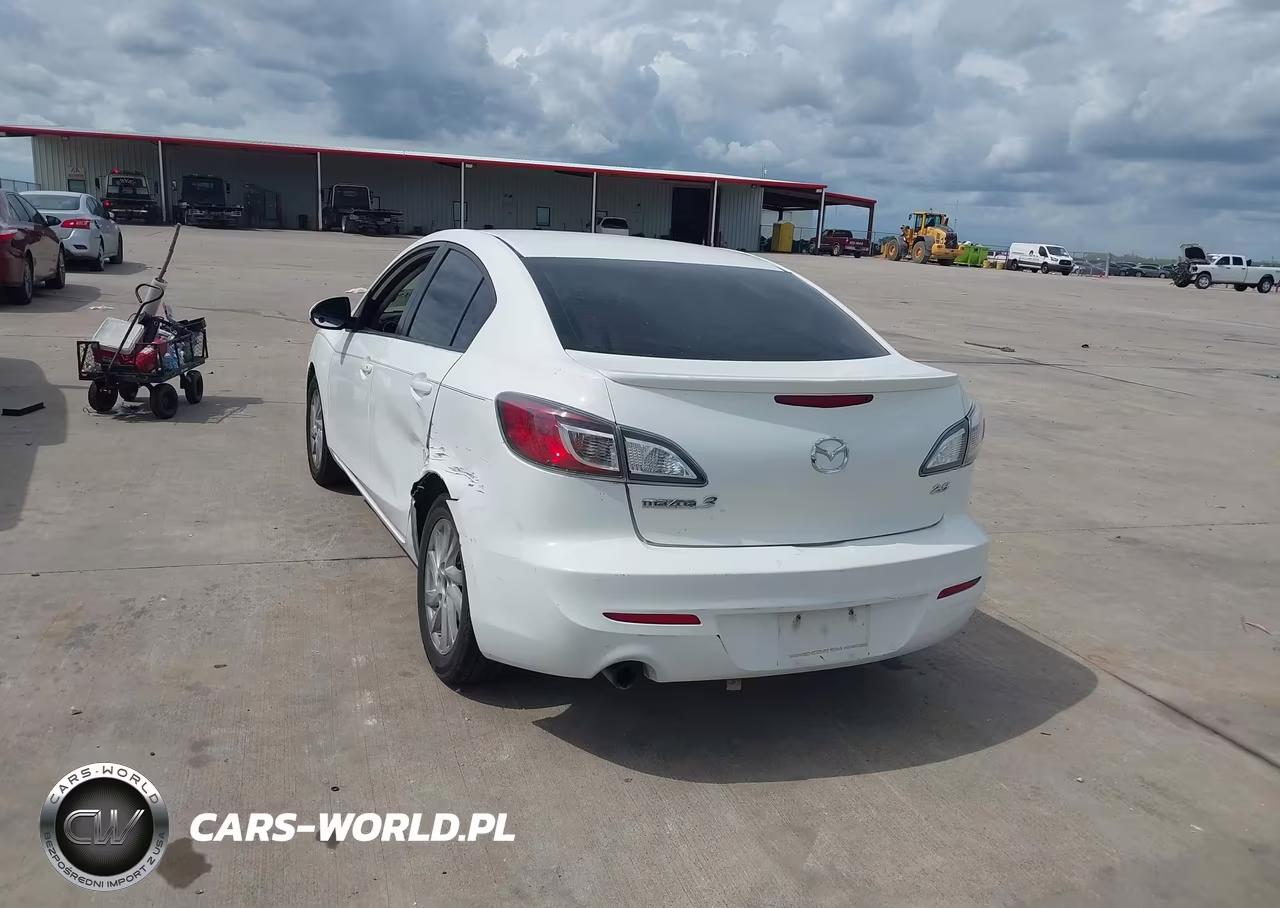 2012 Mazda Mazda3 I Touring VIN:JM1BL1V77C1645366 - 3