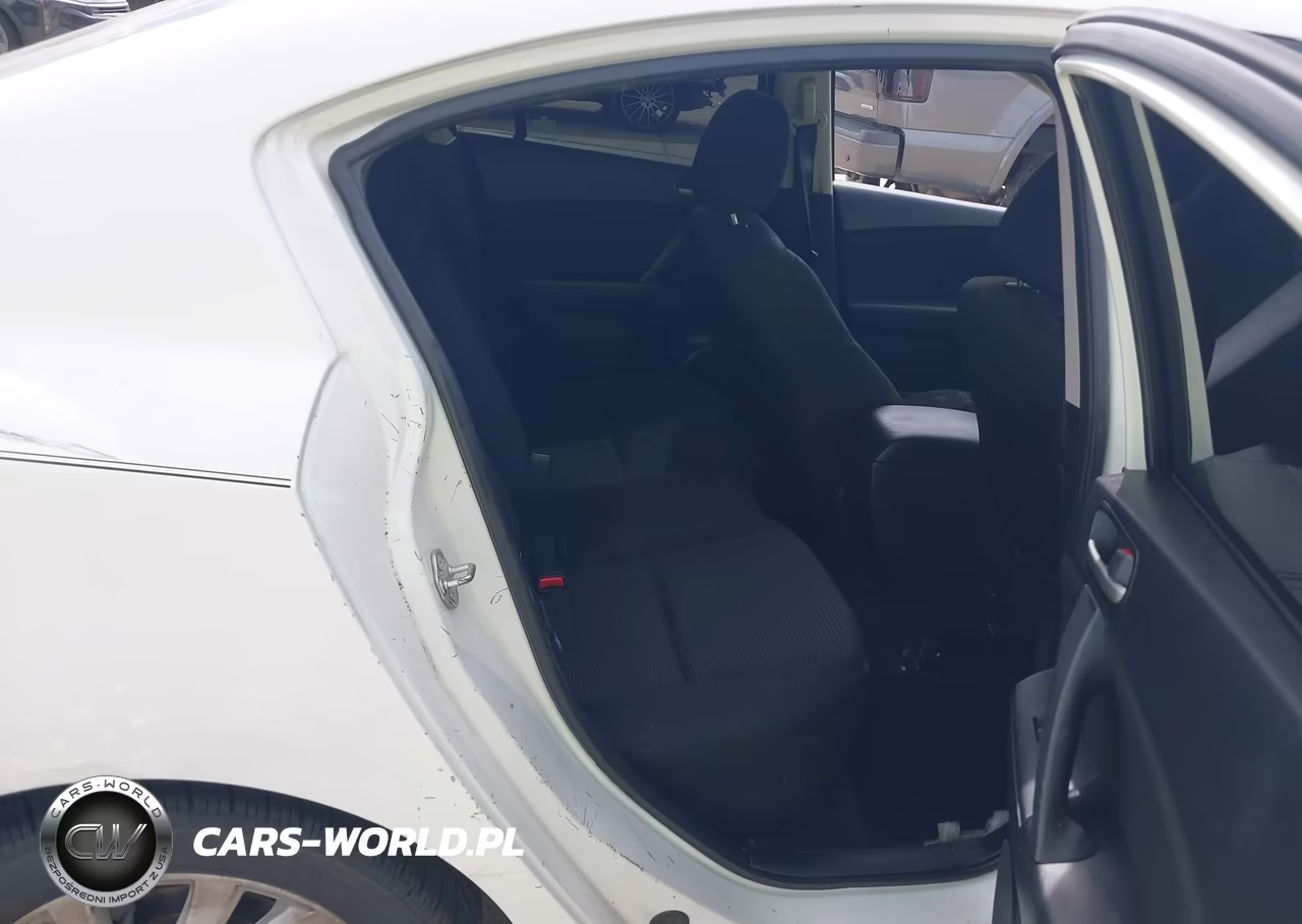 2012 Mazda Mazda3 I Touring VIN:JM1BL1V77C1645366 - 8