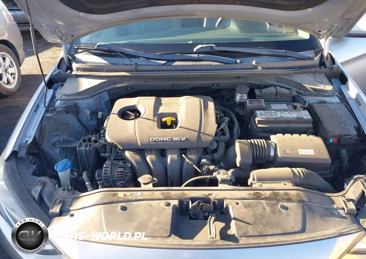 2017 Hyundai Elantra Se VIN:5NPD84LF5HH170676 - 10