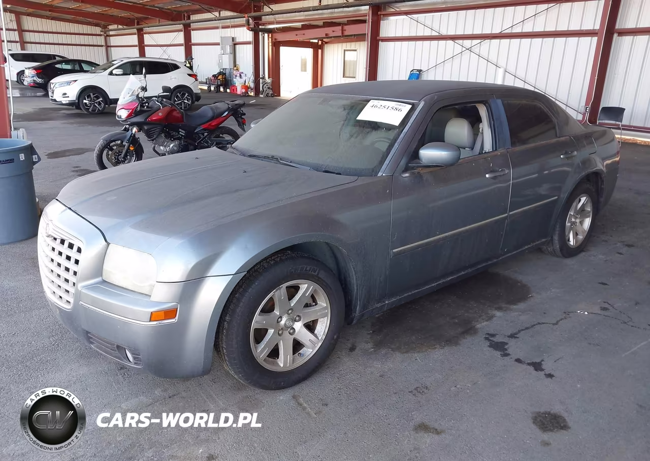 2007 Chrysler 300 Touring VIN:2C3KA53G47H839784 - 2