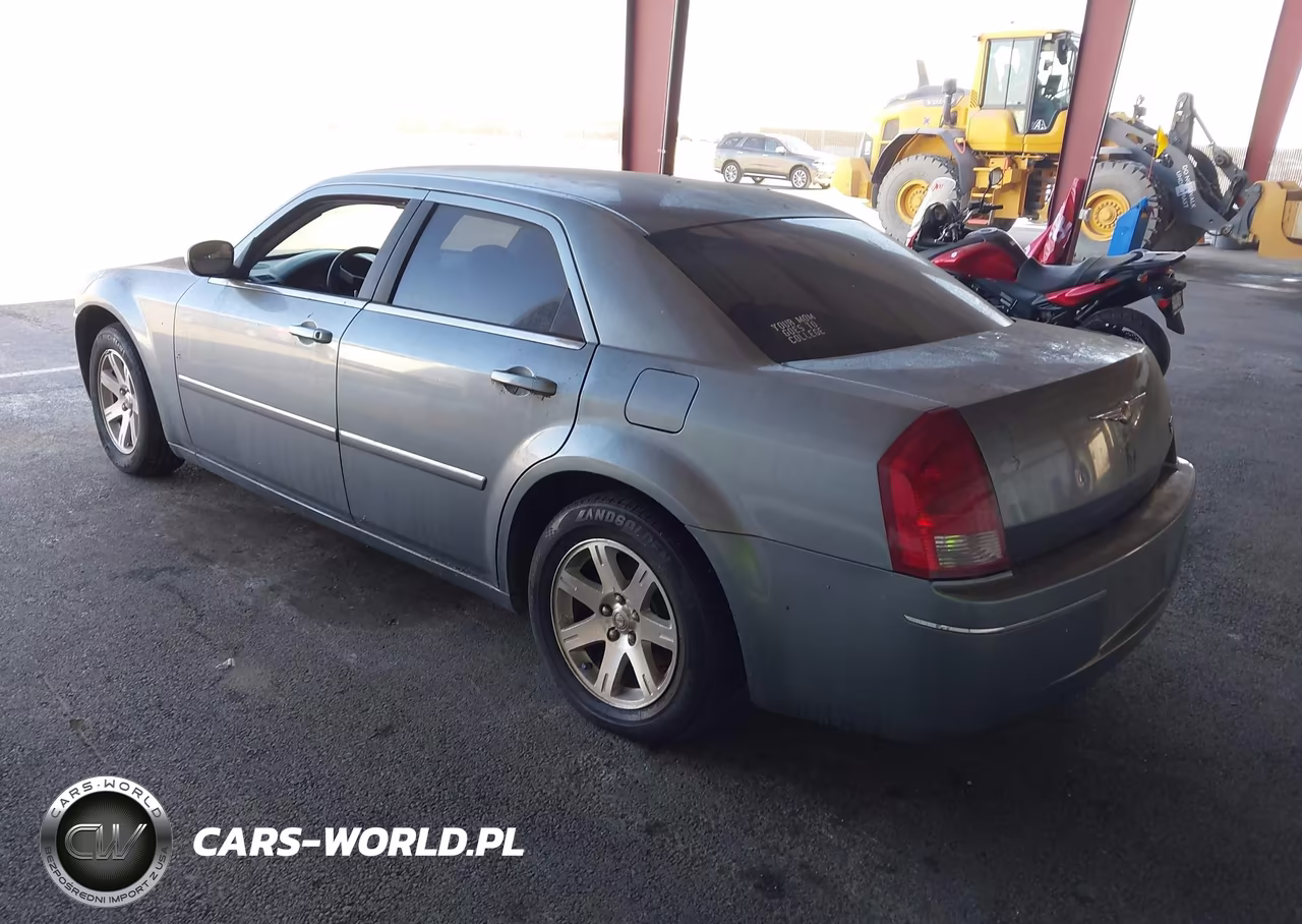 2007 Chrysler 300 Touring VIN:2C3KA53G47H839784 - 3