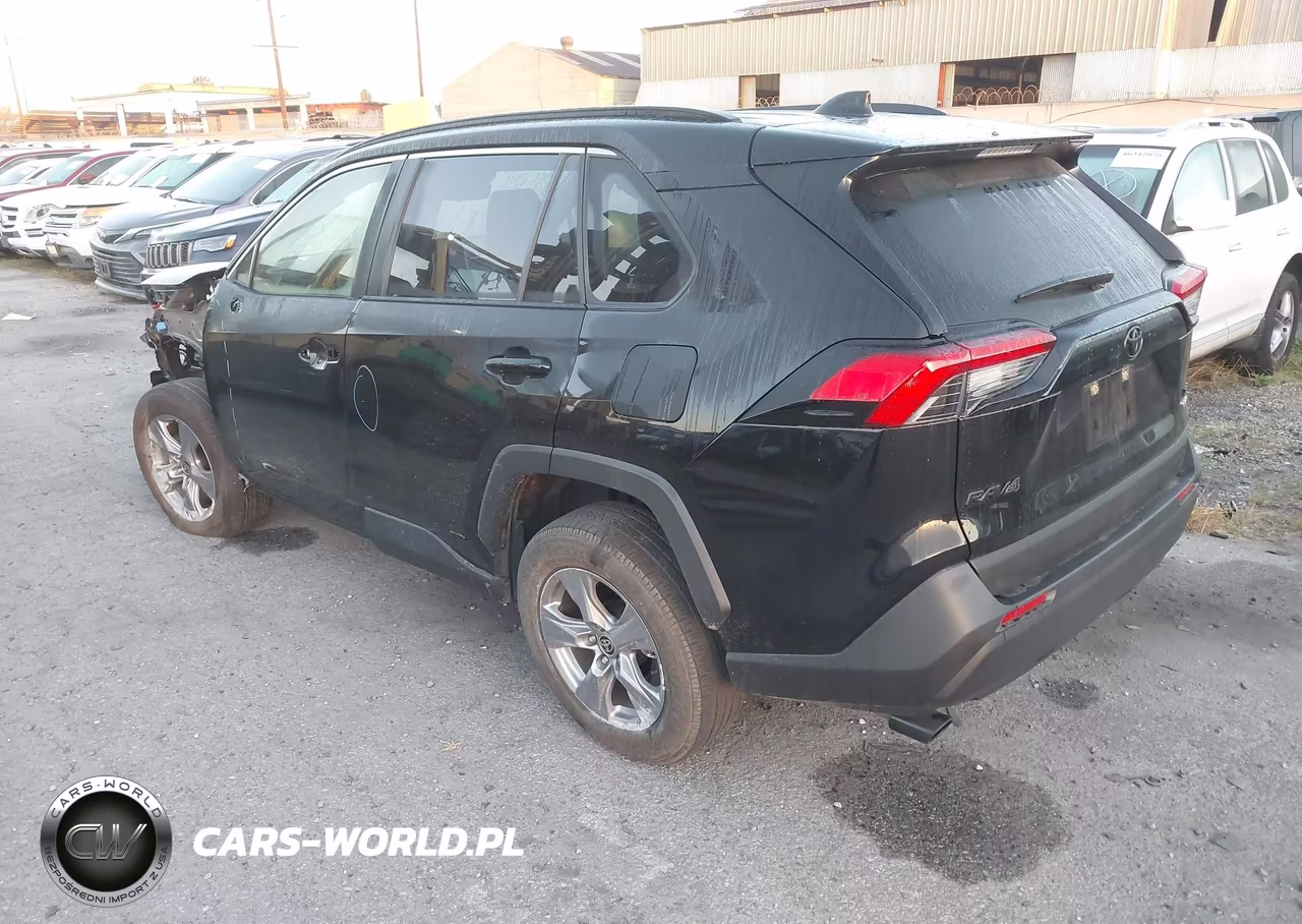 2025 Toyota Rav4 Hybrid Xle VIN:JTMRWRFV5SJ082351 - 3