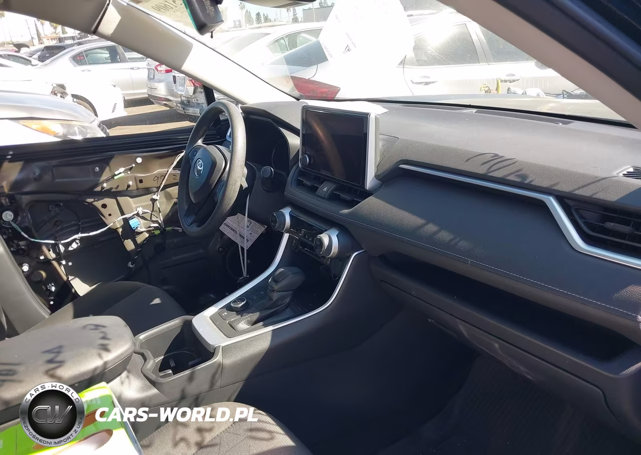 2025 Toyota Rav4 Hybrid Xle VIN:JTMRWRFV5SJ082351 - 5