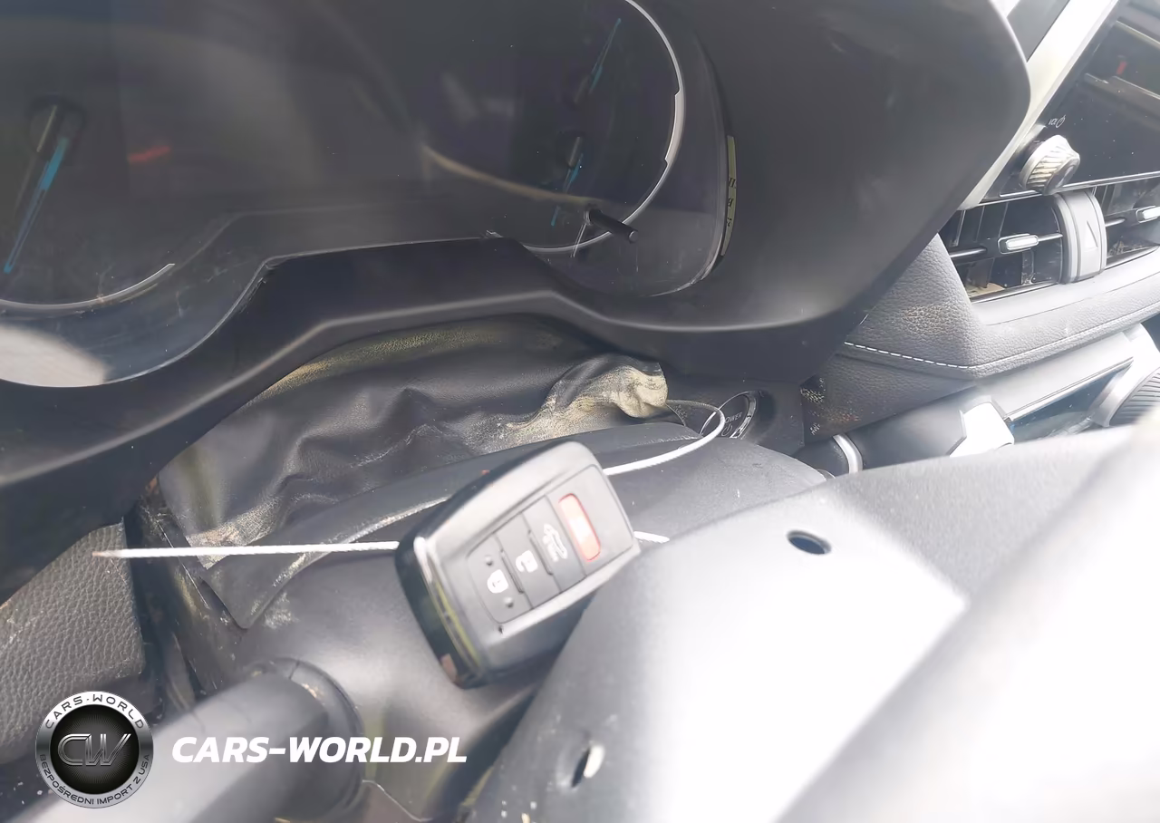 2025 Toyota Rav4 Hybrid Xle VIN:2T3RWRFV9SW268802 - 11