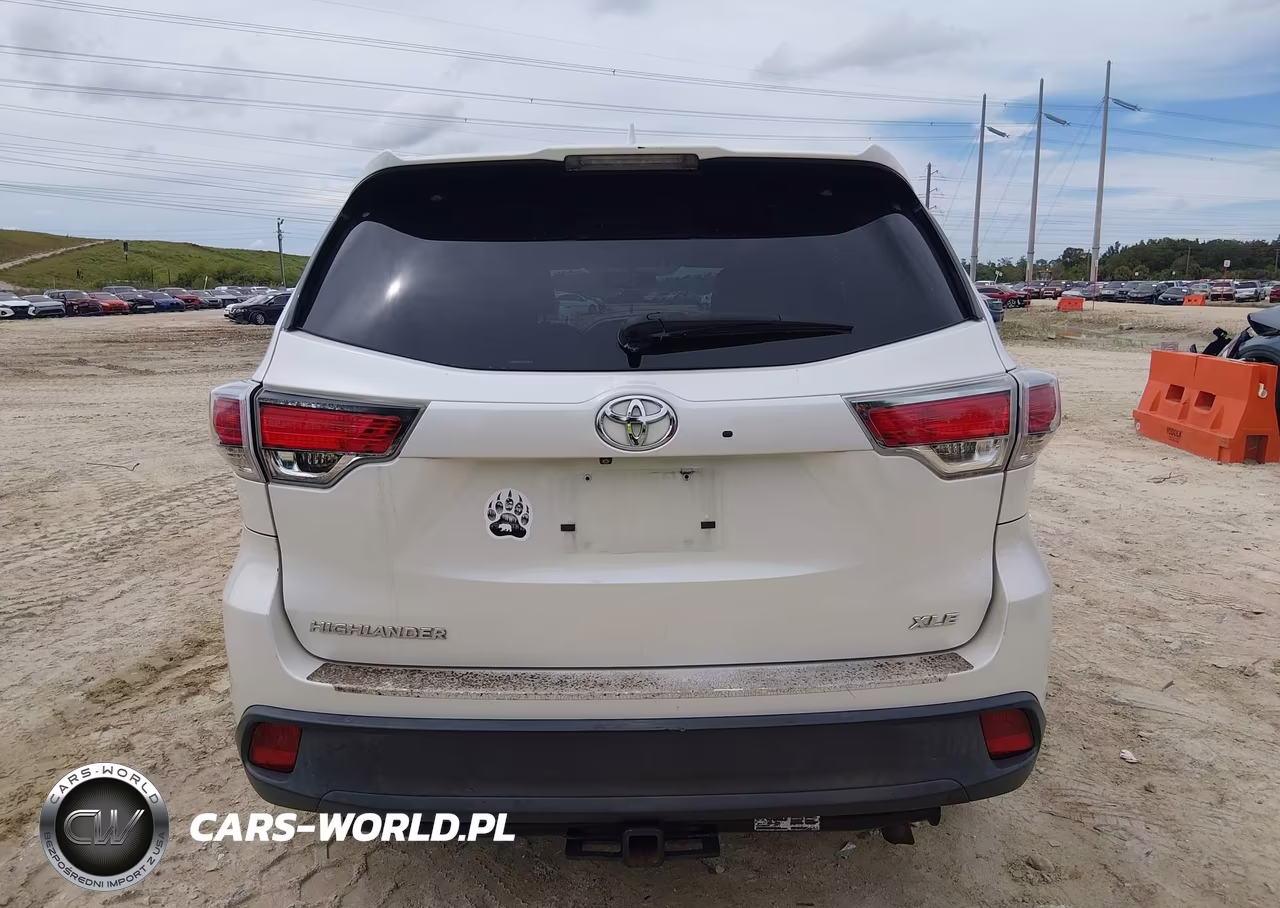 2014 Toyota Highlander Xle V6 VIN:5TDKKRFH4ES008417 - 16