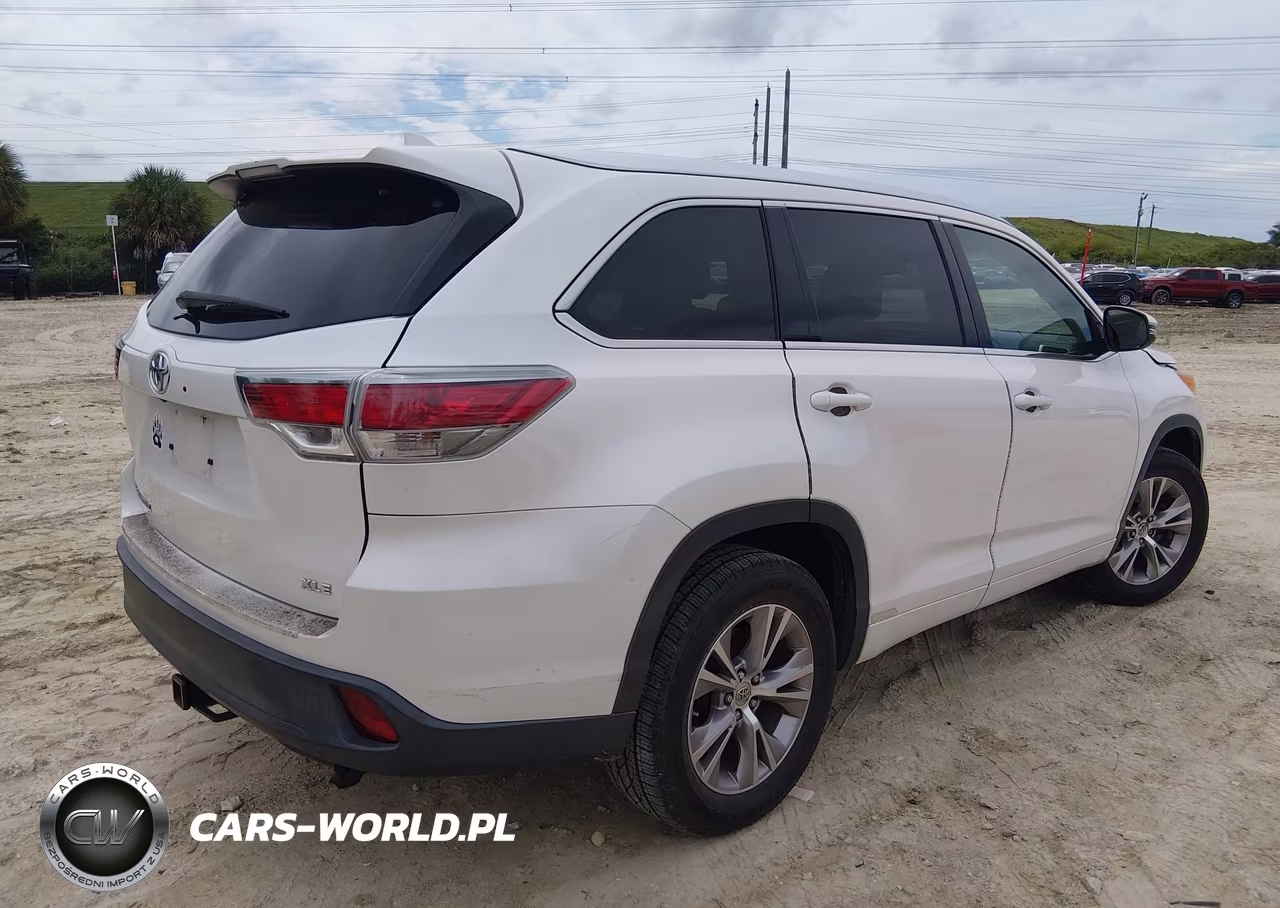 2014 Toyota Highlander Xle V6 VIN:5TDKKRFH4ES008417 - 4