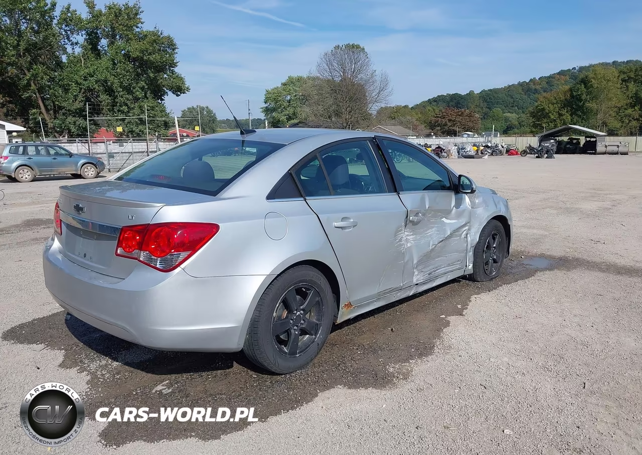 2013 Chevrolet Cruze 1Lt Auto VIN:1G1PC5SB2D7323859 - 4