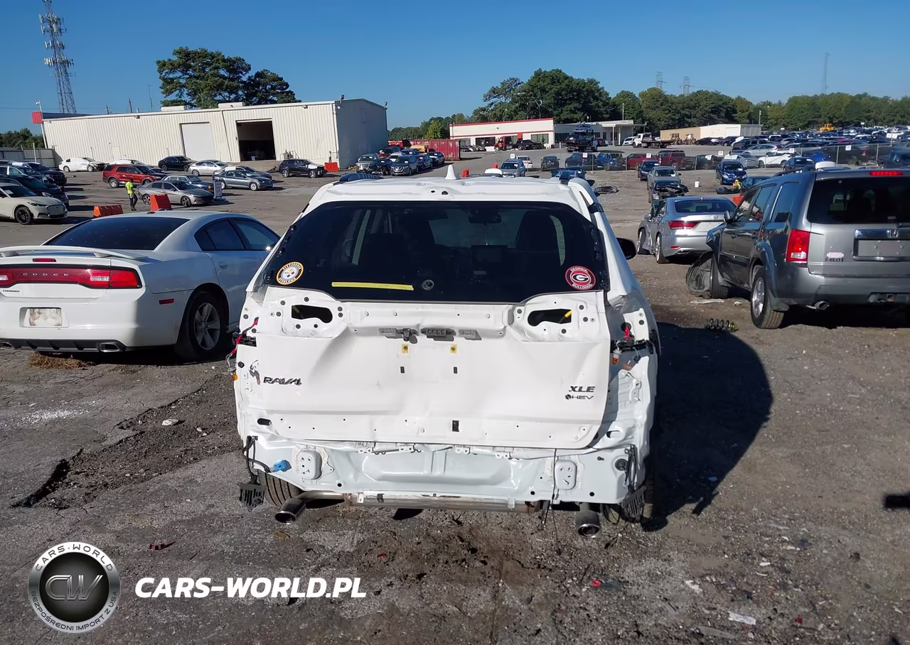2025 Toyota Rav4 Hybrid Xle VIN:JTMRWRFV1SD337205 - 17