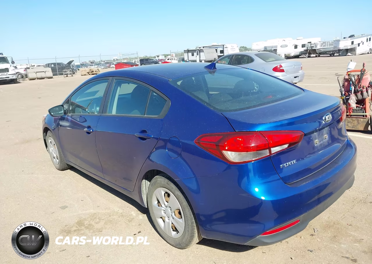 2018 Kia Forte Lx VIN:3KPFK4A73JE176556 - 3