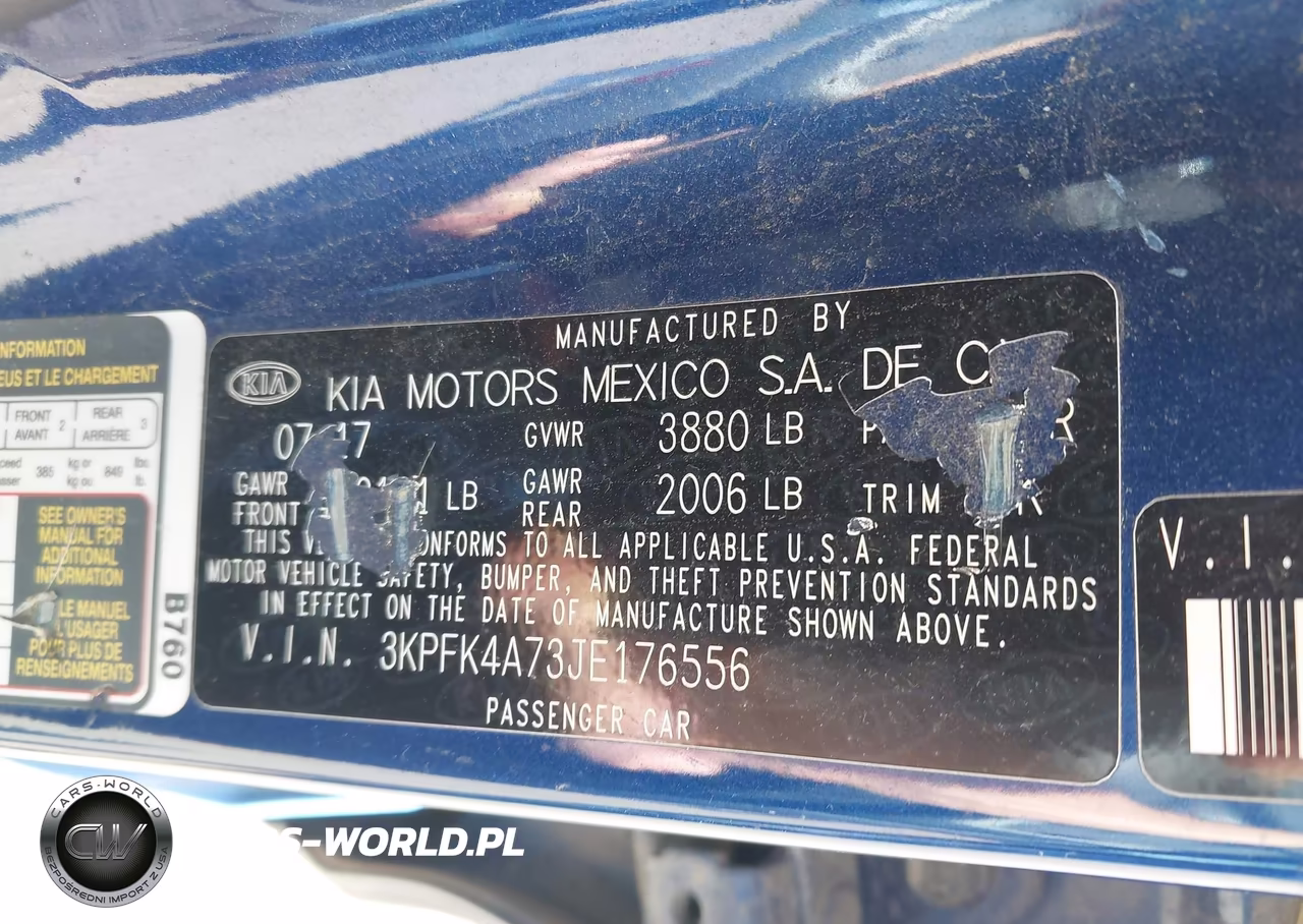 2018 Kia Forte Lx VIN:3KPFK4A73JE176556 - 9