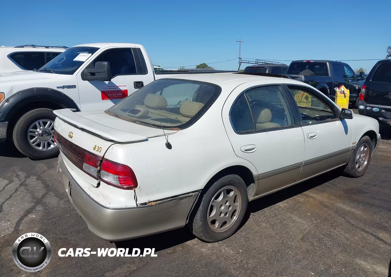 1999 Infiniti I30 Limited-Standard-Touring VIN:JNKCA21A8XT770435 - 4