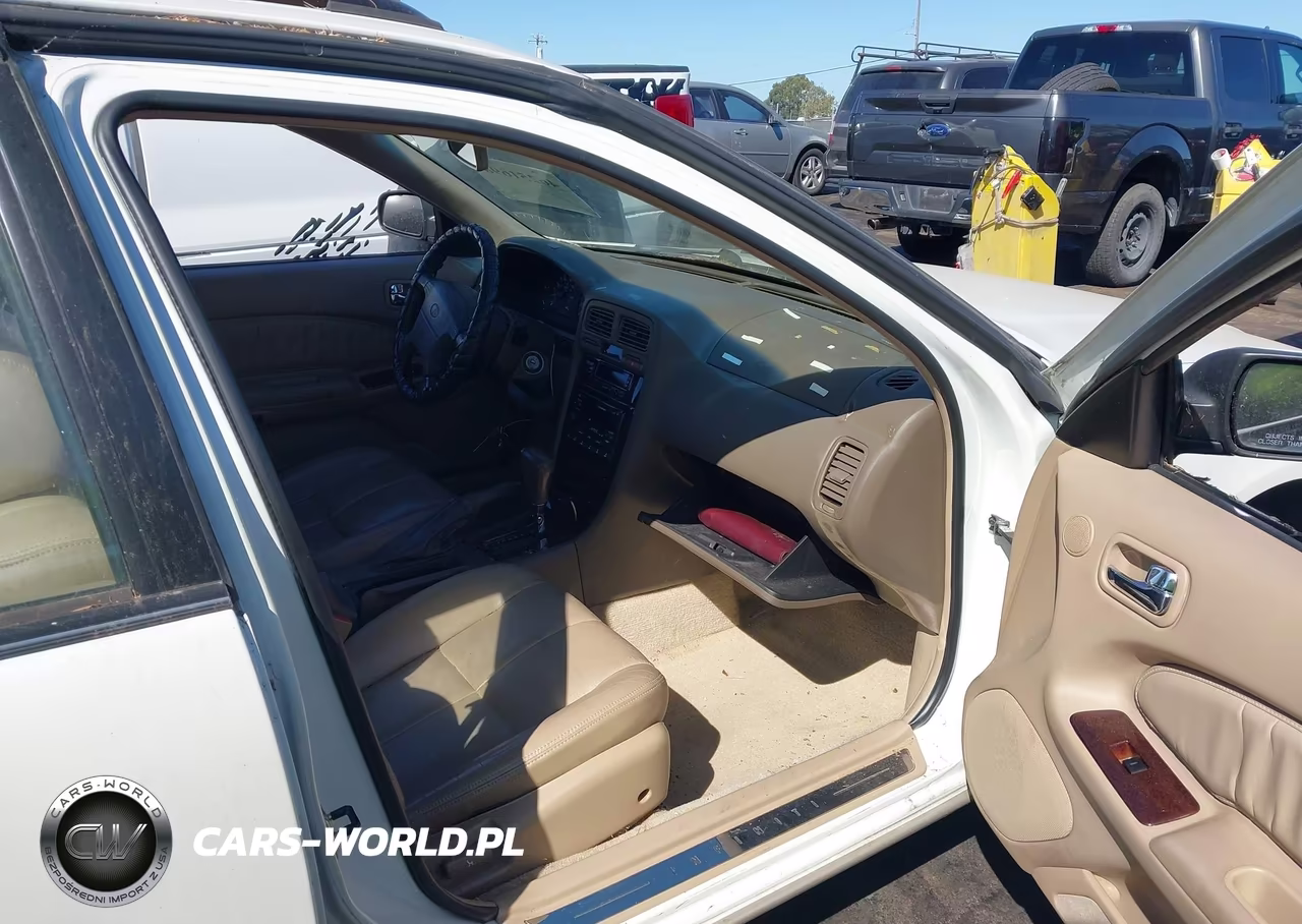 1999 Infiniti I30 Limited-Standard-Touring VIN:JNKCA21A8XT770435 - 5