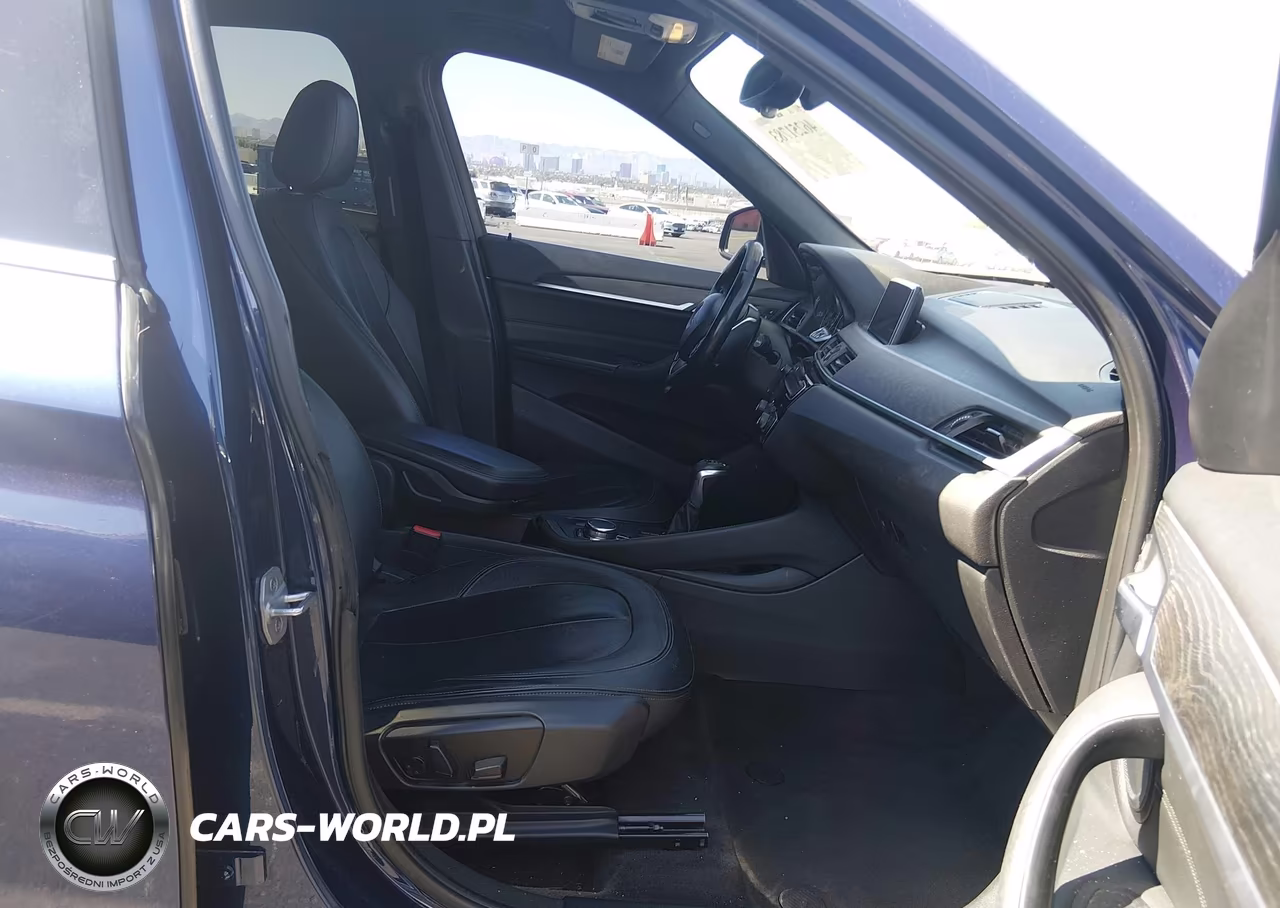 2017 BMW X1 Sdrive28I VIN:WBXHU7C3XH5H36826 - 5