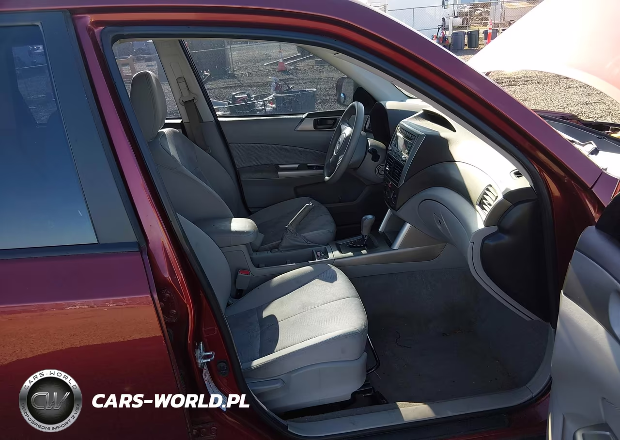 2010 Subaru Forester 2.5X VIN:JF2SH6AC0AH744103 - 5