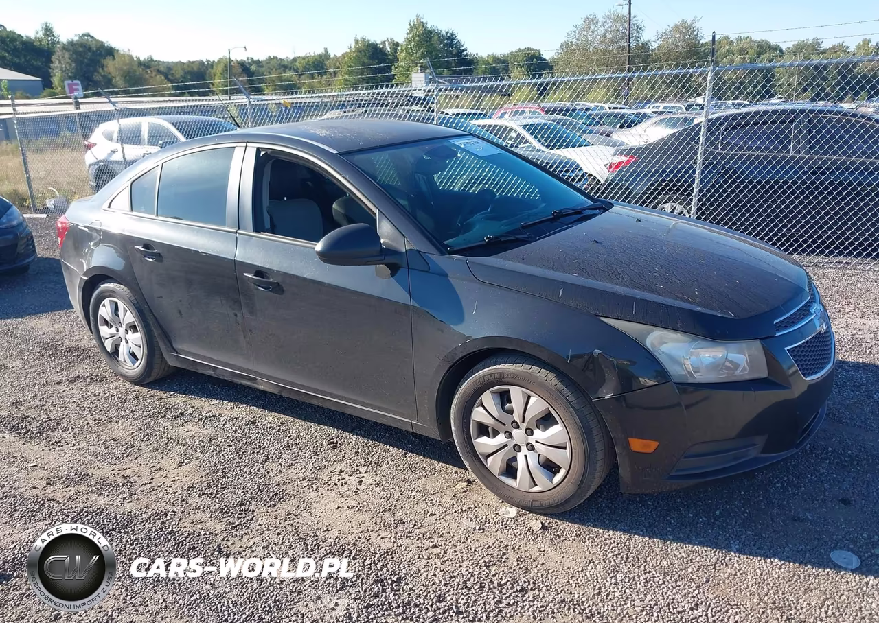 2014 Chevrolet Cruze Ls Auto – zdjęcie 1 z 16