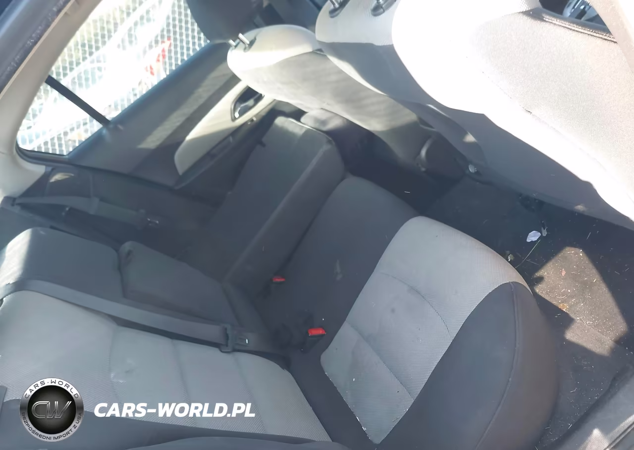 2014 Chevrolet Cruze Ls Auto VIN:1G1PA5SHXE7333082 - 8