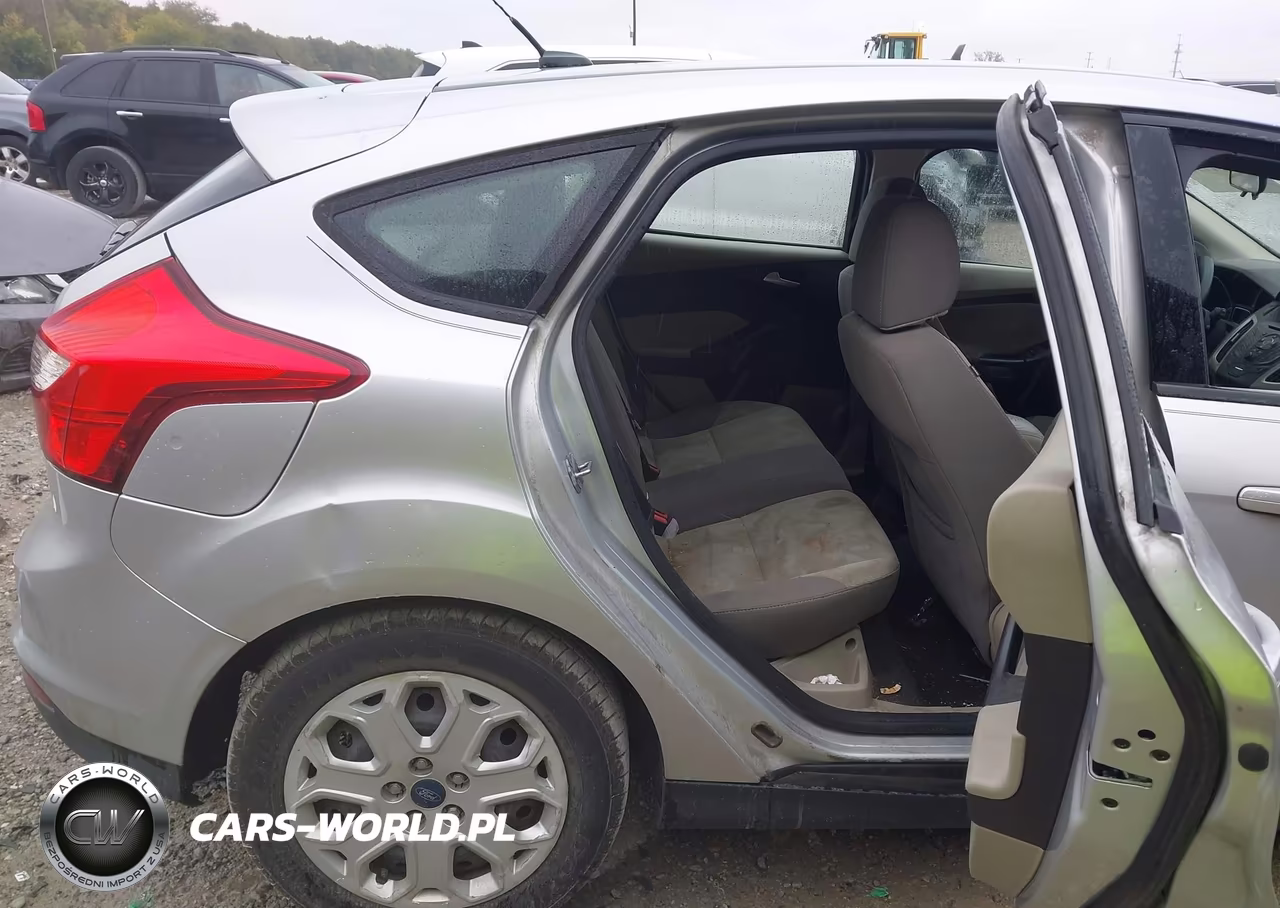 2012 Ford Focus Se VIN:1FAHP3K27CL445410 - 8