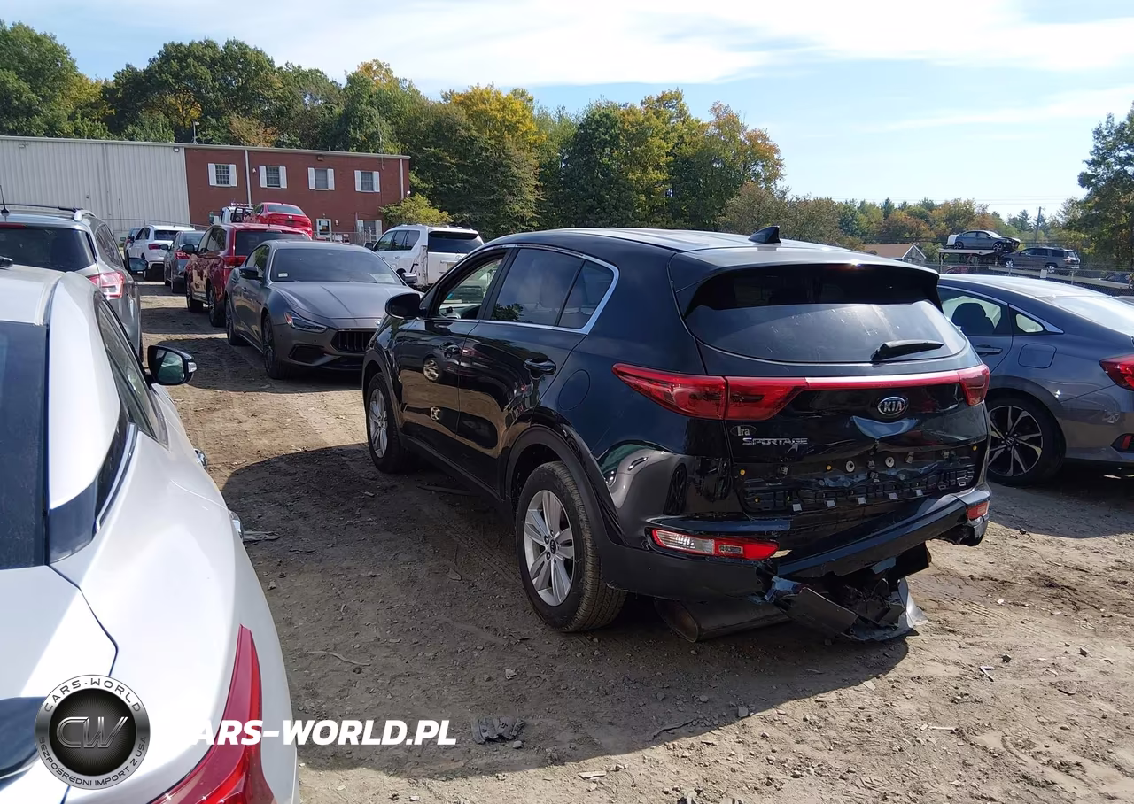 2018 Kia Sportage Lx VIN:KNDPMCAC7J7413250 - 3