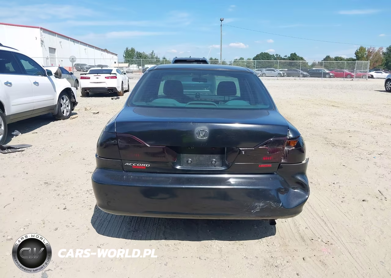 1999 Honda Accord Lx VIN:1HGCG5649XA107585 - 16