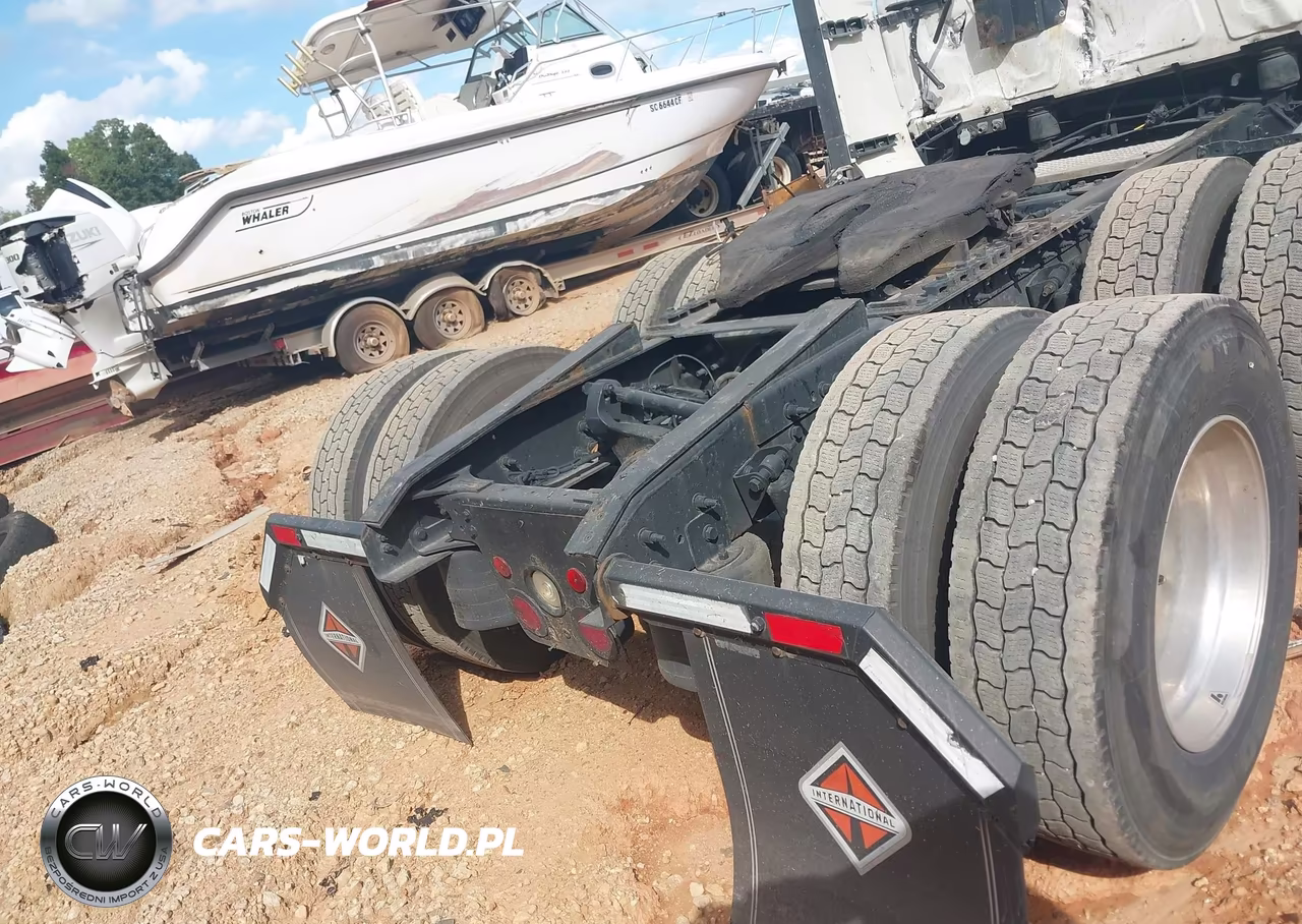 2019 International Lt VIN:3HSDZTZR7KN354903 - 13