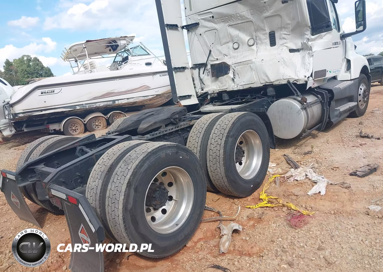 2019 International Lt VIN:3HSDZTZR7KN354903 - 4
