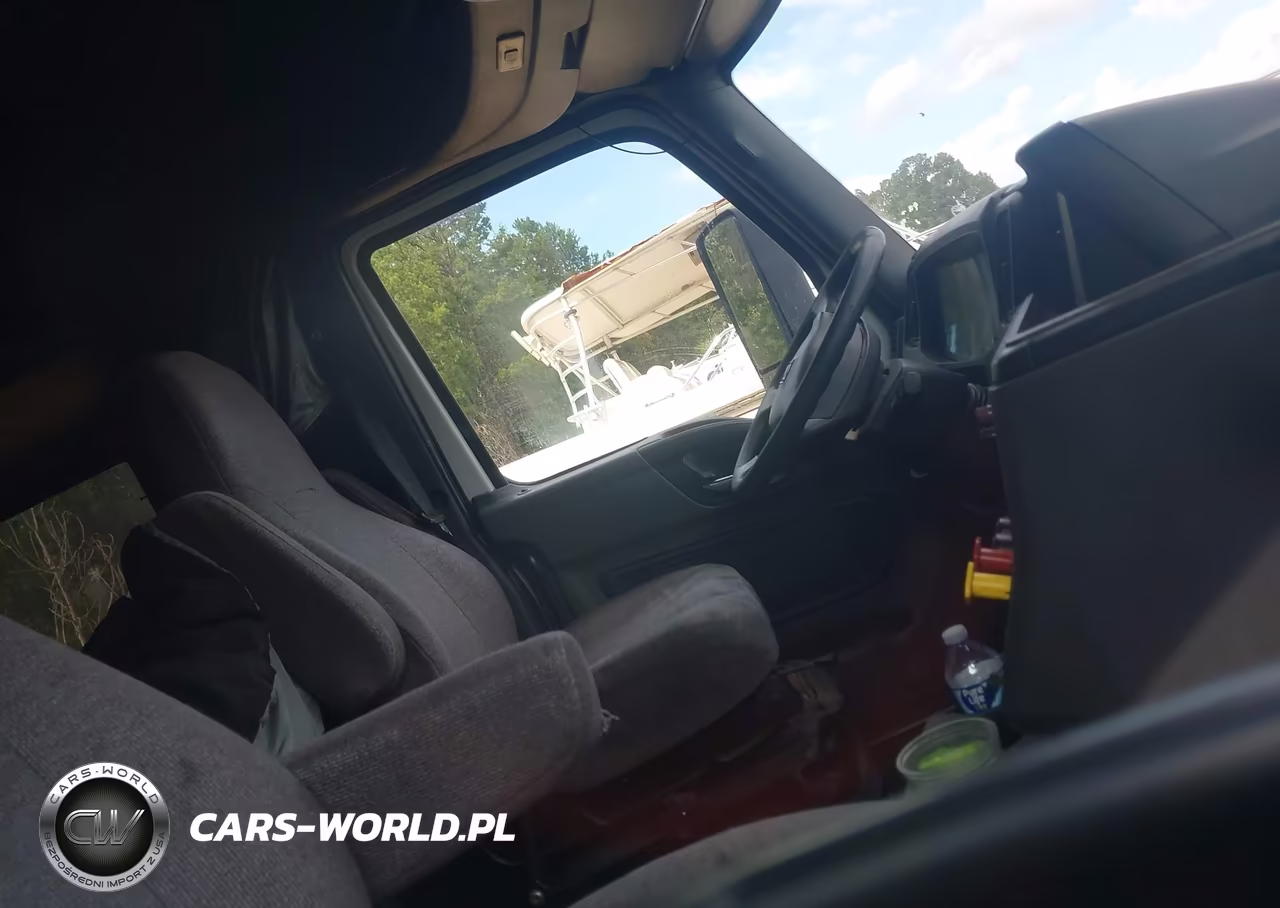 2019 International Lt VIN:3HSDZTZR7KN354903 - 6