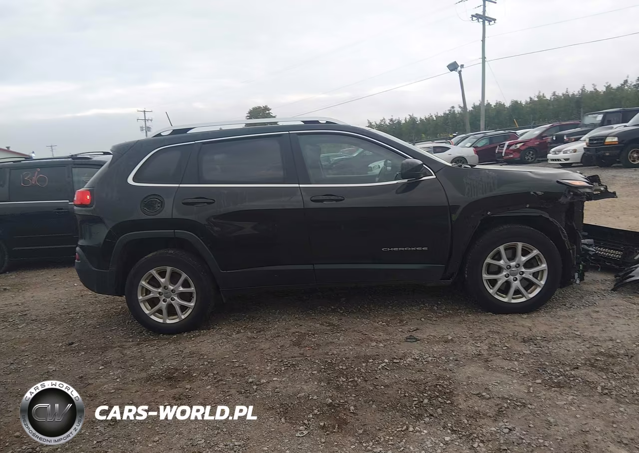 2016 Jeep Cherokee Latitude VIN:1C4PJMCB8GW162692 - 13
