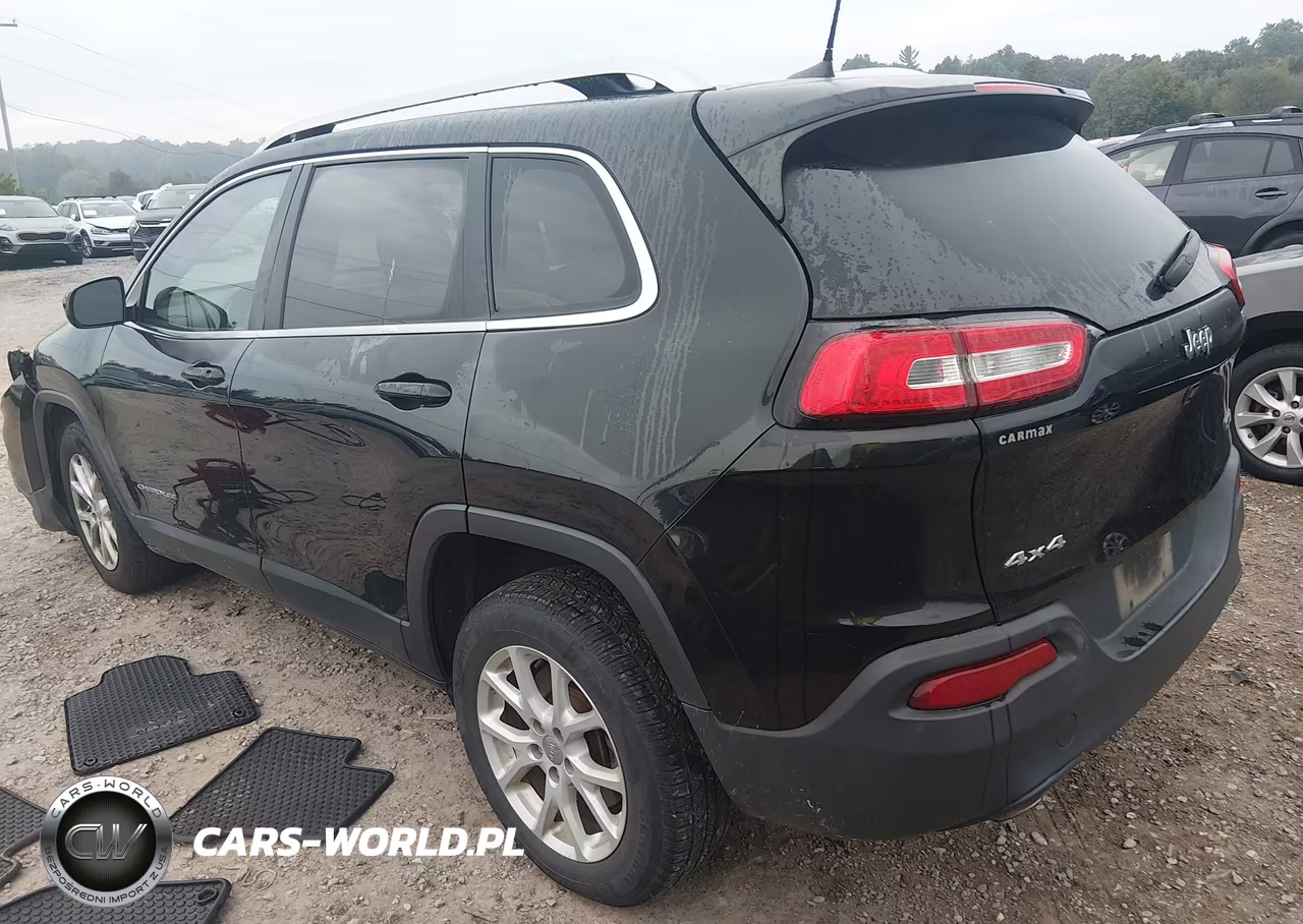 2016 Jeep Cherokee Latitude VIN:1C4PJMCB8GW162692 - 3
