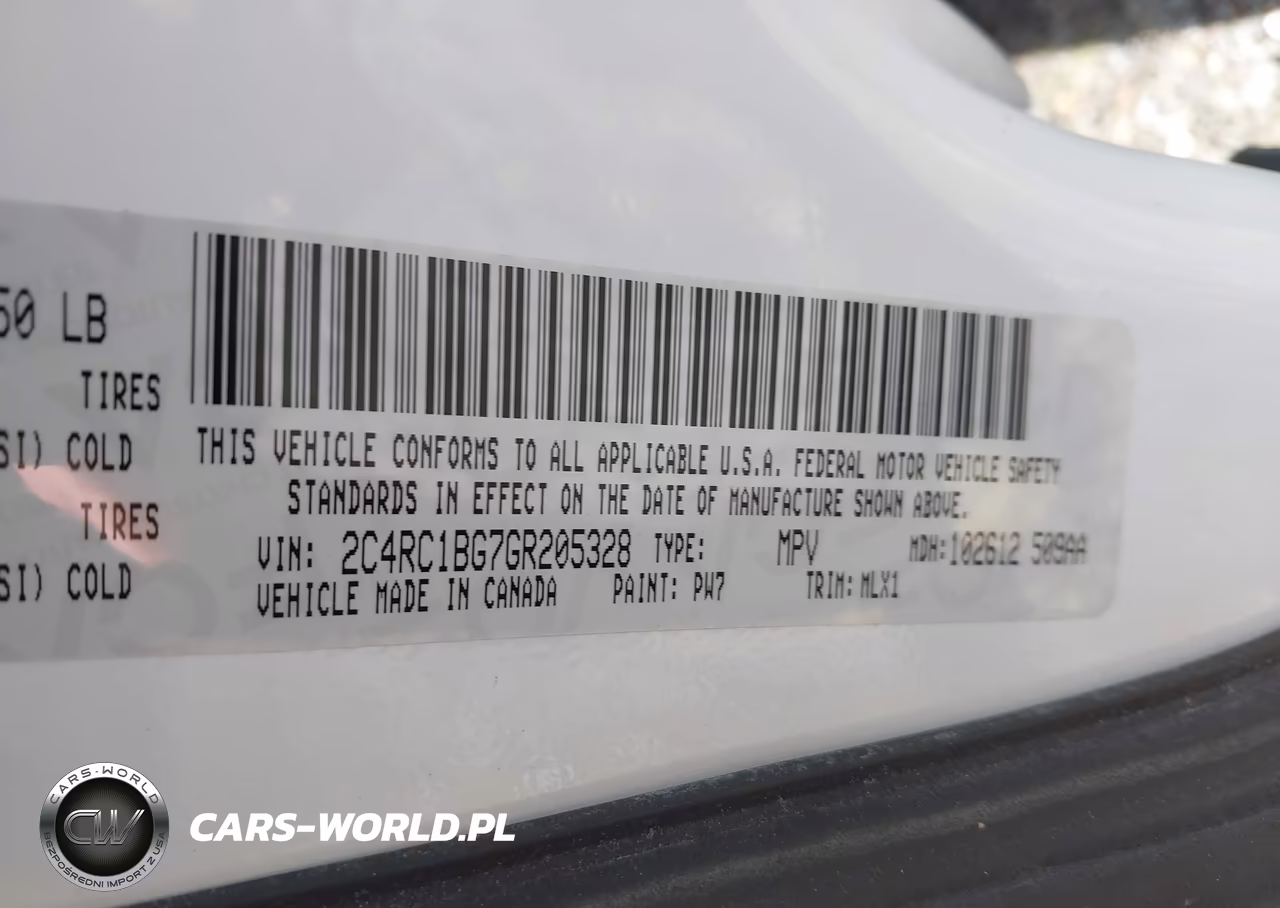 2016 Chrysler Town & Country Touring VIN:2C4RC1BG7GR205328 - 9