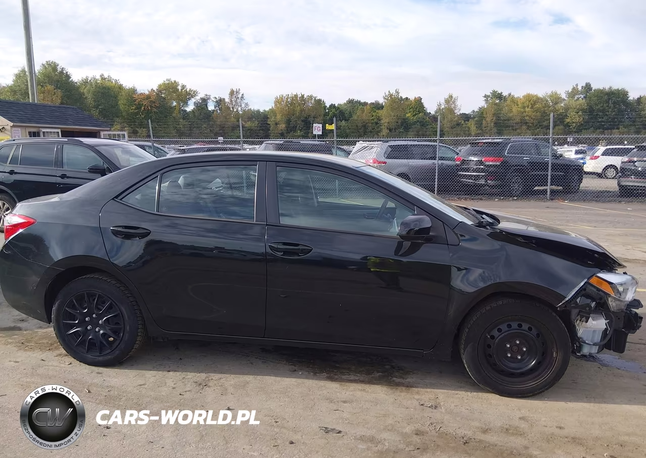 2016 Toyota Corolla Le VIN:2T1BURHE5GC546293 - 14