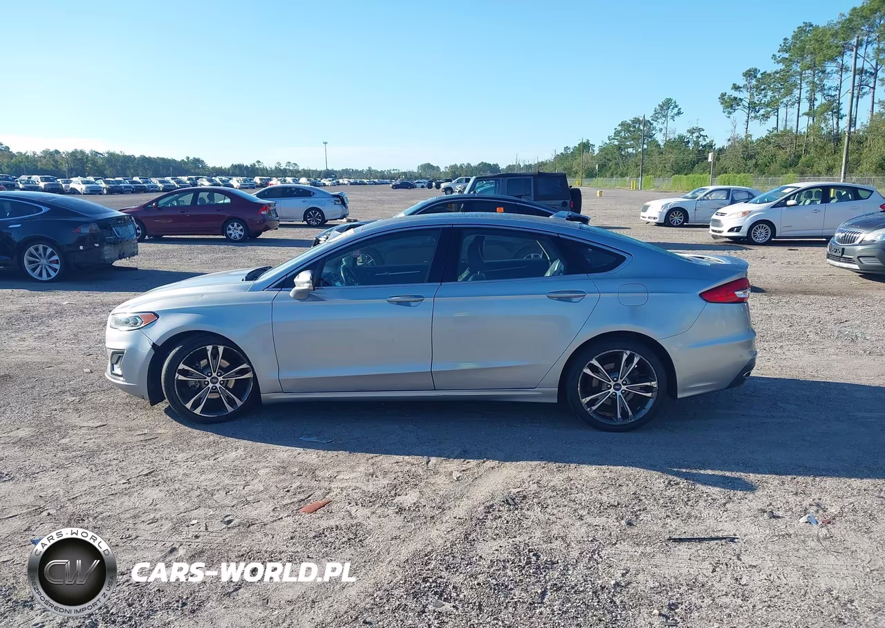 2020 Ford Fusion Titanium VIN:3FA6P0D97LR153290 - 14