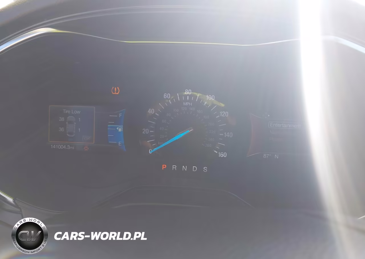 2020 Ford Fusion Titanium VIN:3FA6P0D97LR153290 - 7