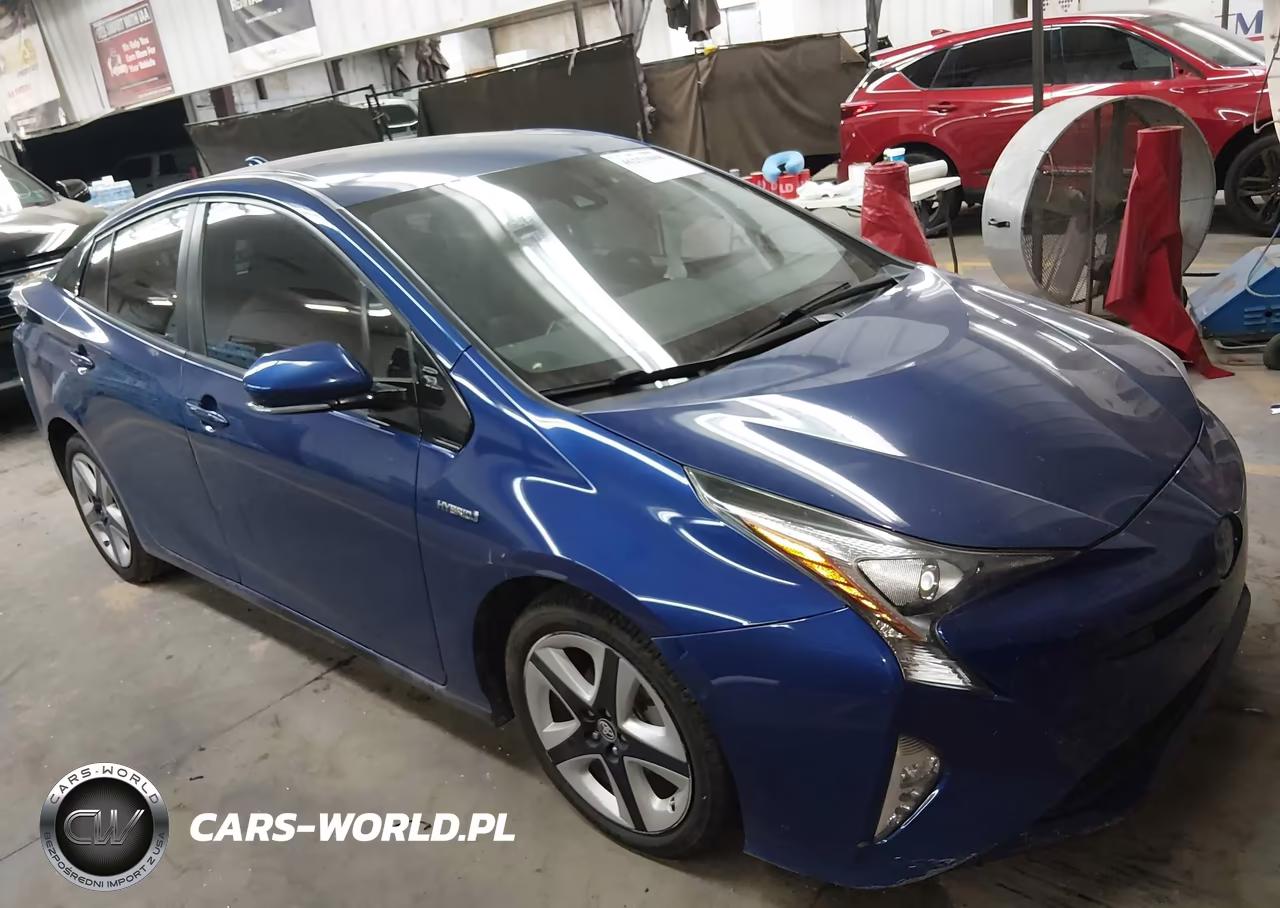 2016 Toyota Prius Four Touring