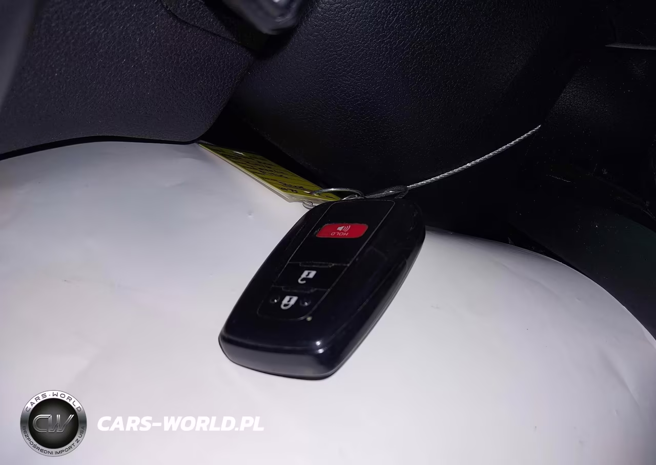 2016 Toyota Prius Four Touring VIN:JTDKARFU9G3502499 - 11