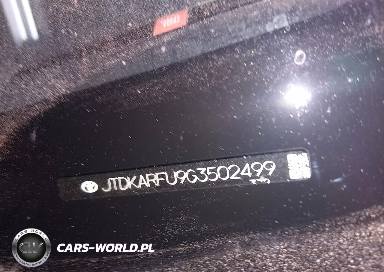2016 Toyota Prius Four Touring VIN:JTDKARFU9G3502499 - 9