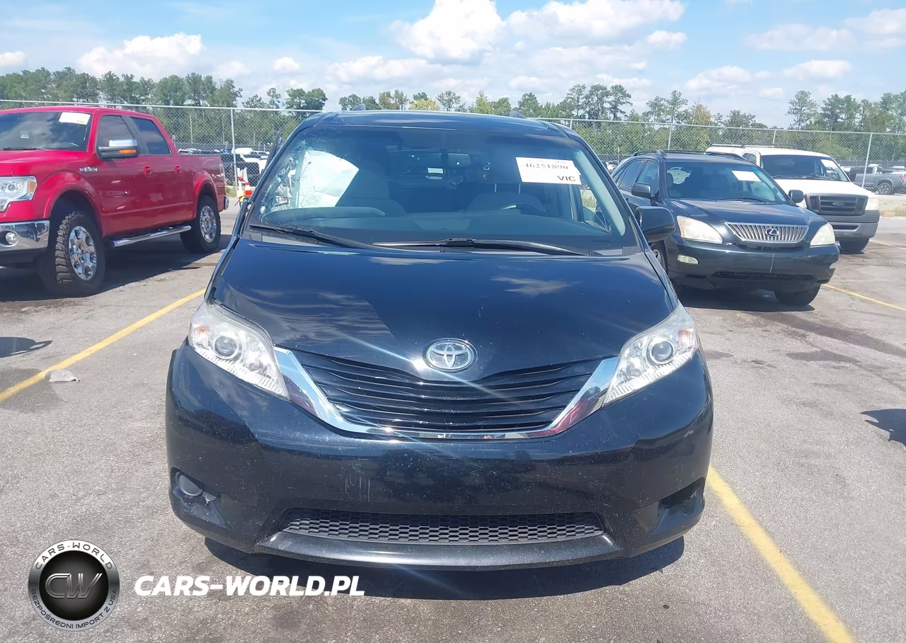 2017 Toyota Sienna Le 8 Passenger VIN:5TDKZ3DC3HS898557 - 12