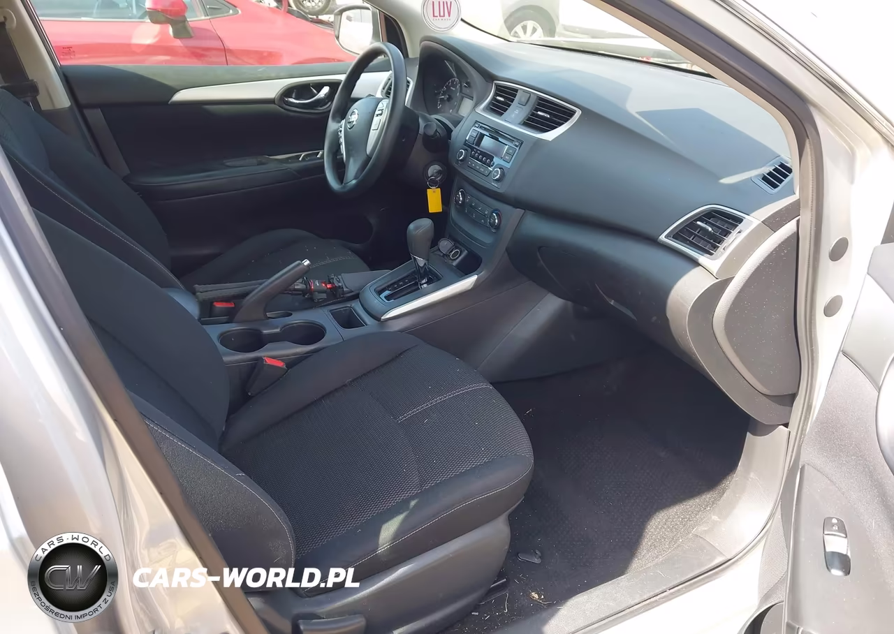 2017 Nissan Sentra S VIN:3N1AB7AP0HY371215 - 5