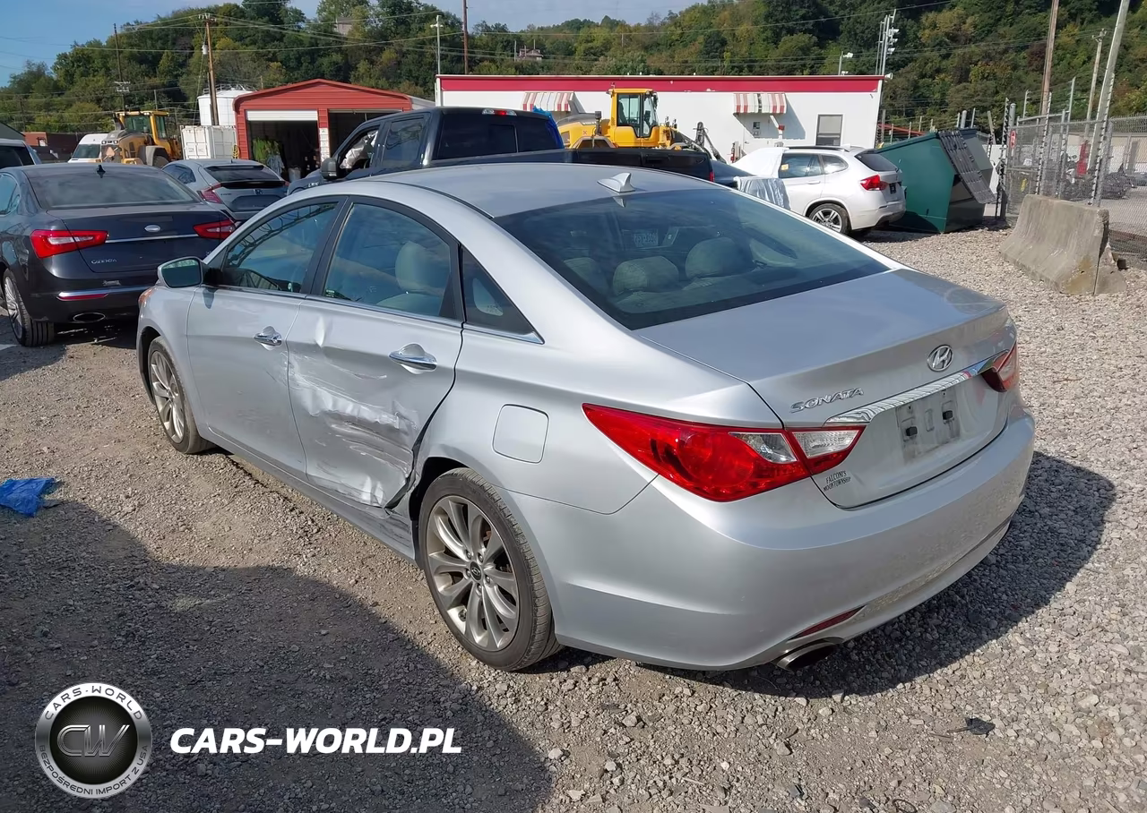 2013 Hyundai Sonata Se VIN:5NPEC4AC8DH766614 - 3