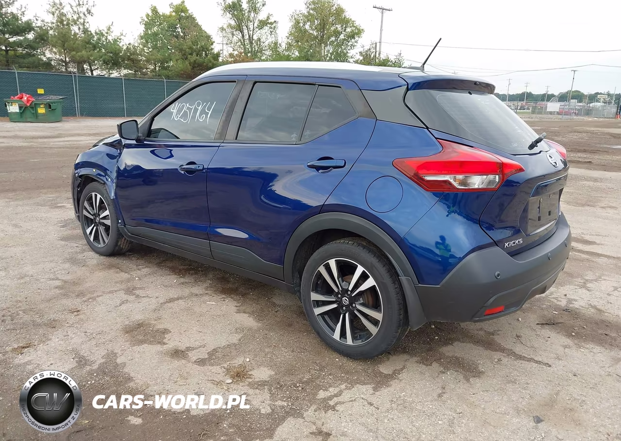 2020 Nissan Kicks Sv Xtronic Cvt VIN:3N1CP5CV3LL564037 - 3