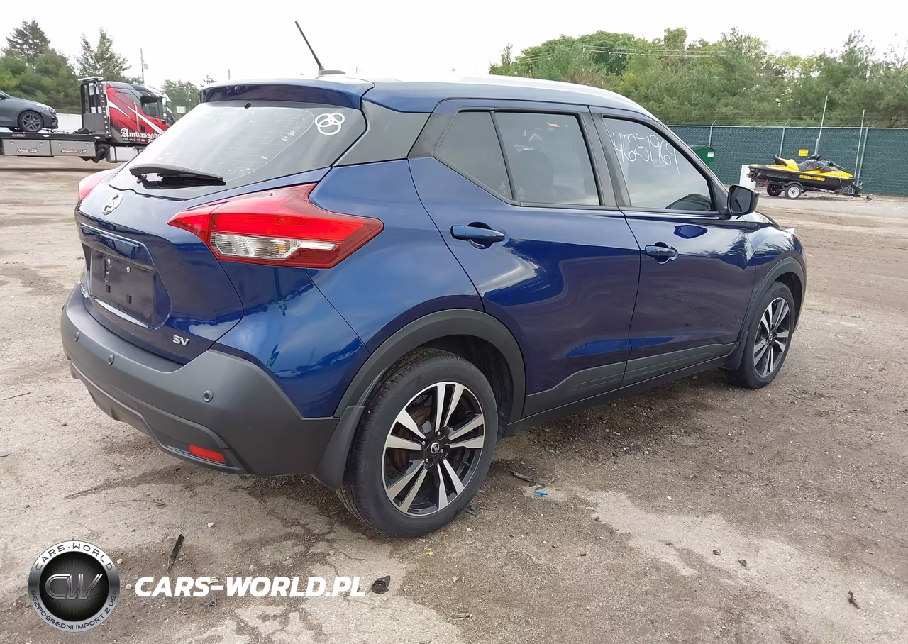 2020 Nissan Kicks Sv Xtronic Cvt VIN:3N1CP5CV3LL564037 - 4