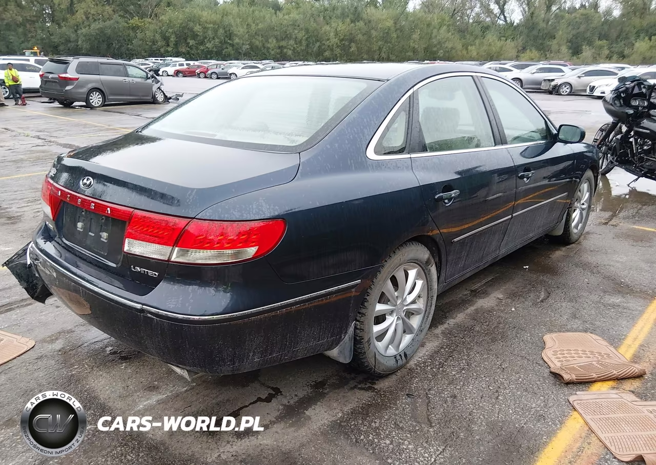 2006 Hyundai Azera Limited-Se VIN:KMHFC46F26A092618 - 4