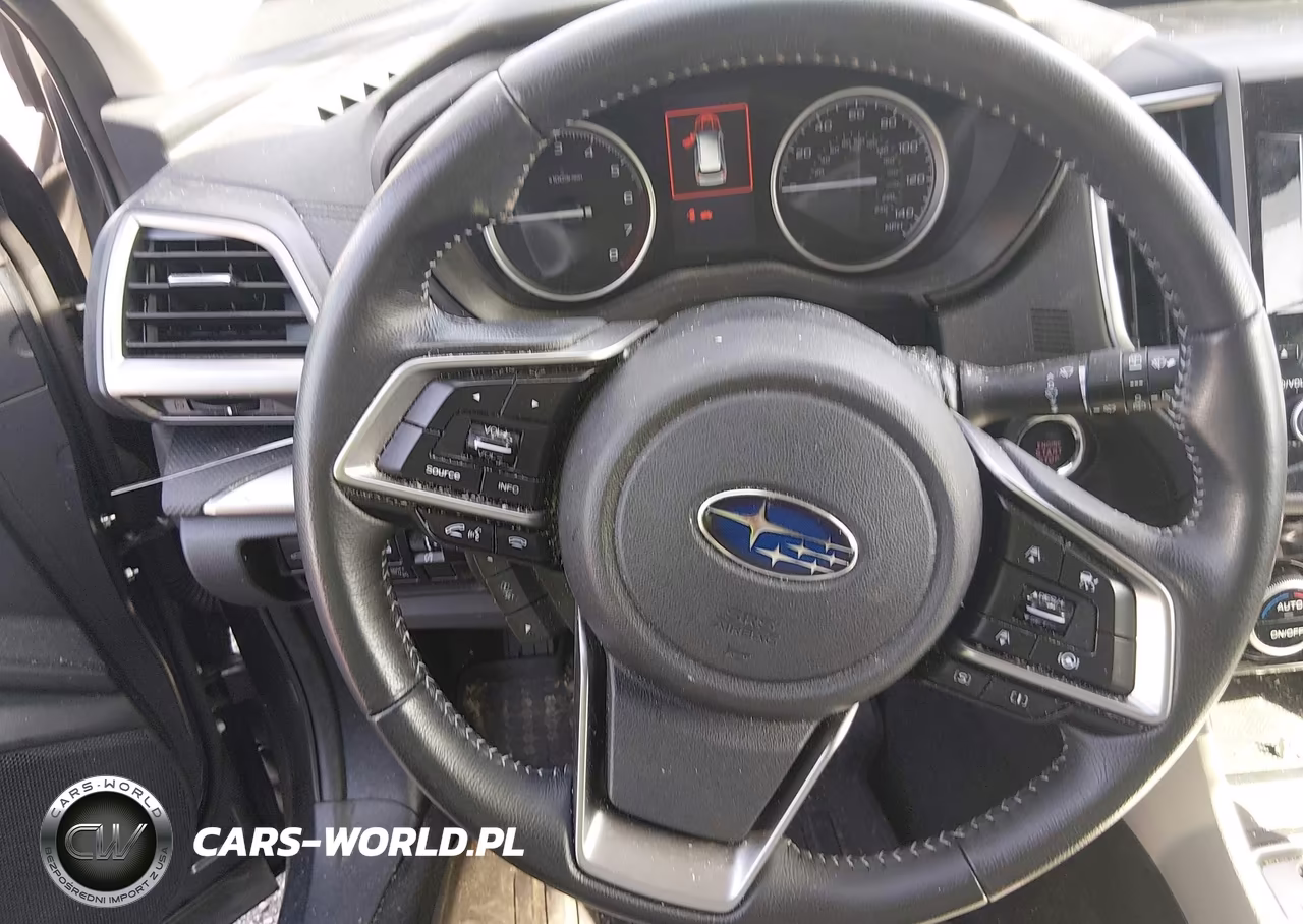 2022 Subaru Forester Premium VIN:JF2SKAEC8NH483856 - 18